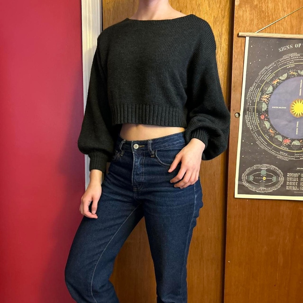 Gray Sweater - Size S from Graffiti